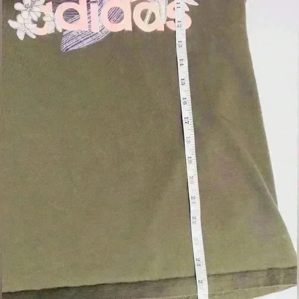 Adidas Nini Sum Graphic T-Shirt, Women’s Size Medium in Wild Pine color - Picture 9 of 13